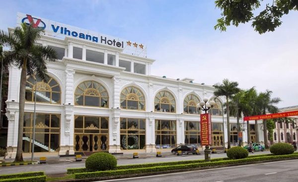Thi công sàn xốp cho khách sạn Vị Hoàng - Nam Định