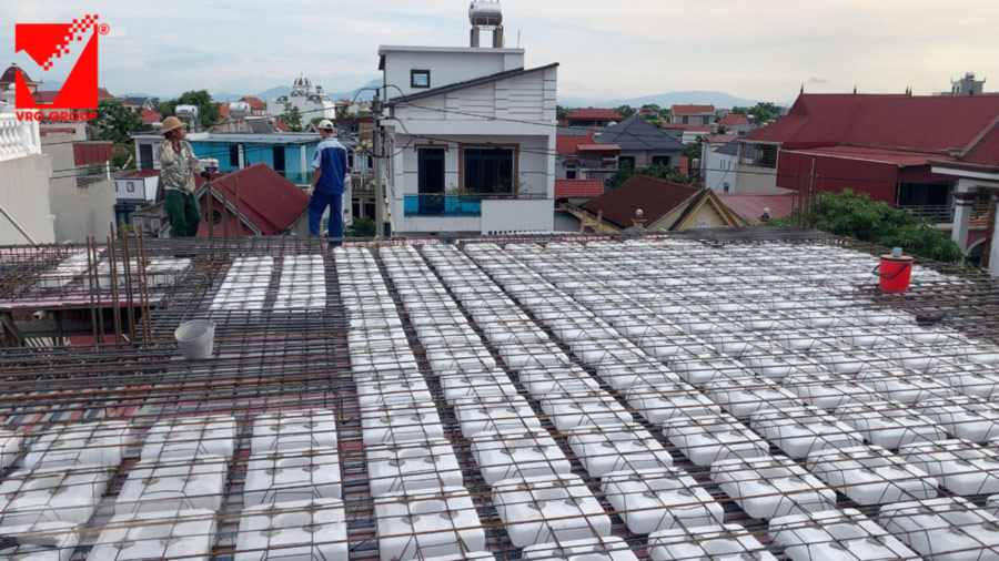 Sàn tầng mái công trình Mạnh Hùng tại Vĩnh Phúc