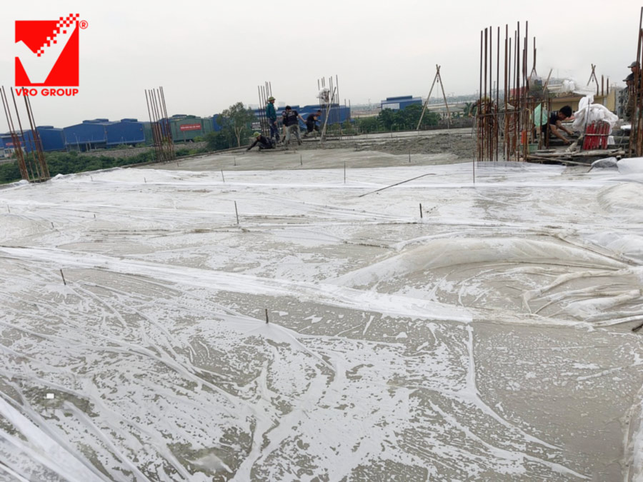 Thi công sàn phẳng tầng 4 công trình Minh Thảnh