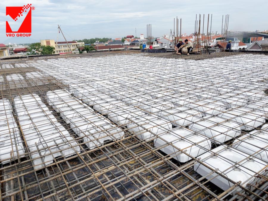 Thi công sàn phẳng tầng 4 công trình Minh Thảnh