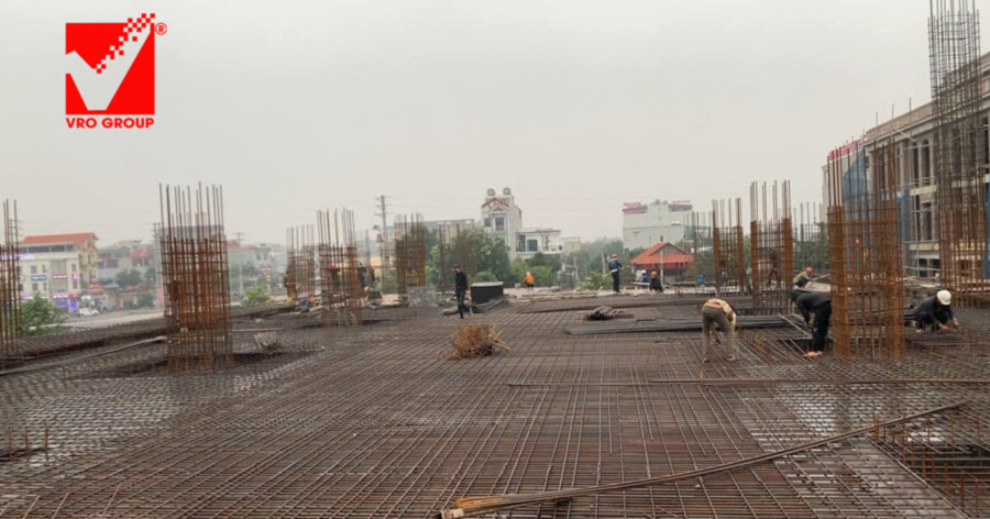 Thi công sàn phẳng không dầm vuọt ưnhịp VRO công trình The Dome Hotel Hà Nam