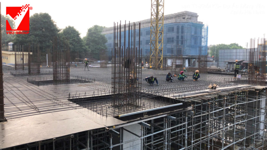 Thi công sàn phẳng không dầm vuọt ưnhịp VRO công trình The Dome Hotel Hà Nam