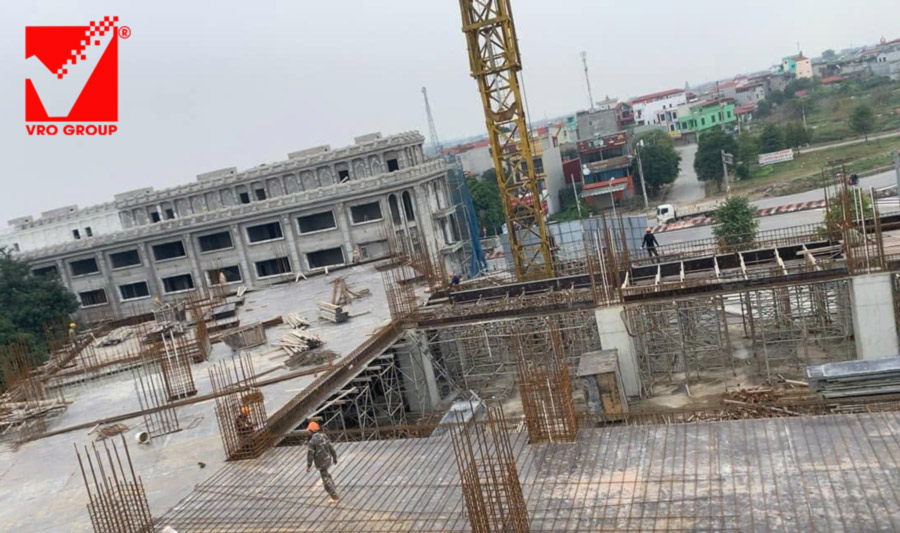 Thi công sàn phẳng không dầm vuọt ưnhịp VRO công trình The Dome Hotel Hà Nam