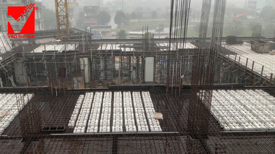 Thi công sàn phẳng không dầm vuọt ưnhịp VRO công trình The Dome Hotel Hà Nam