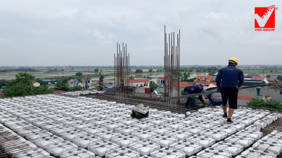 Sàn phẳng VRO công trình Kim Oanh thi công sàn tầng 6