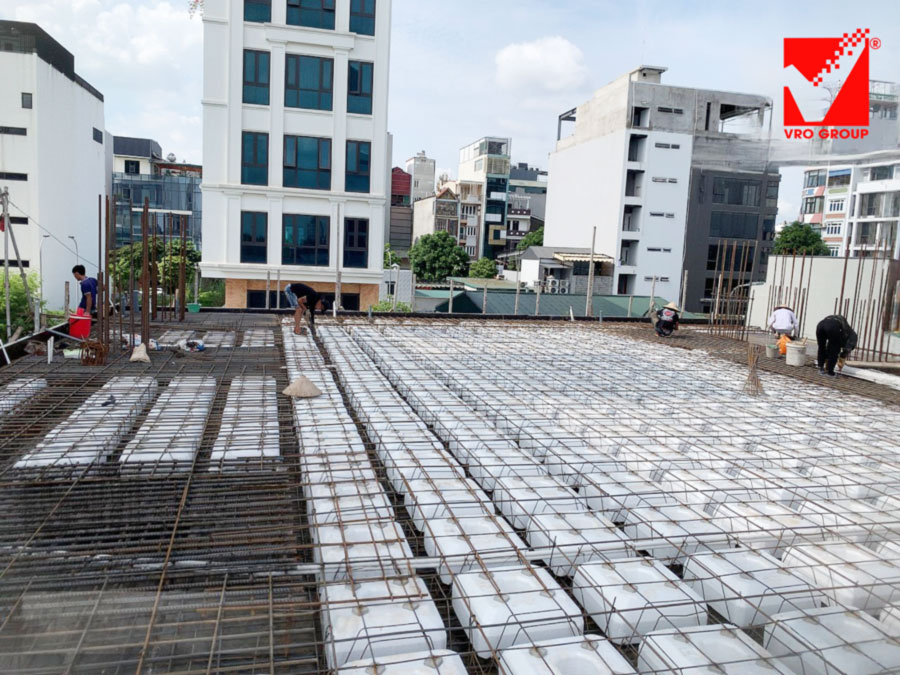 Hoàn thiện sàn tầng 2 công trình Nam Thành - Đông Anh