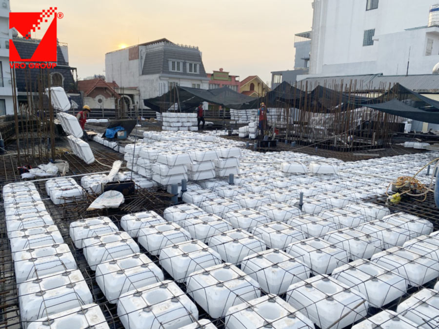 Khách sạn tại Hải Phòng thi công sàn phẳng vượt nhịp 9m