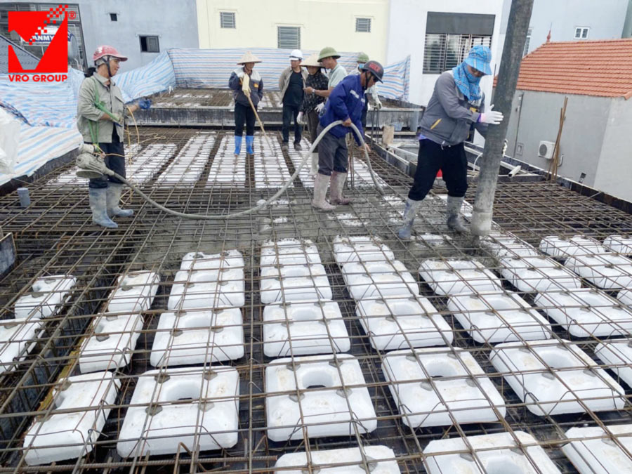 Thi công sàn phẳng không dầm công trình Văn Sự tại Hải Phòng