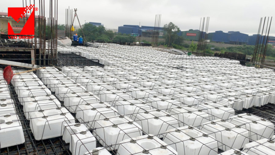 Thi công sàn phẳng vượt nhịp công trình Nam Thành tại Hà Nội