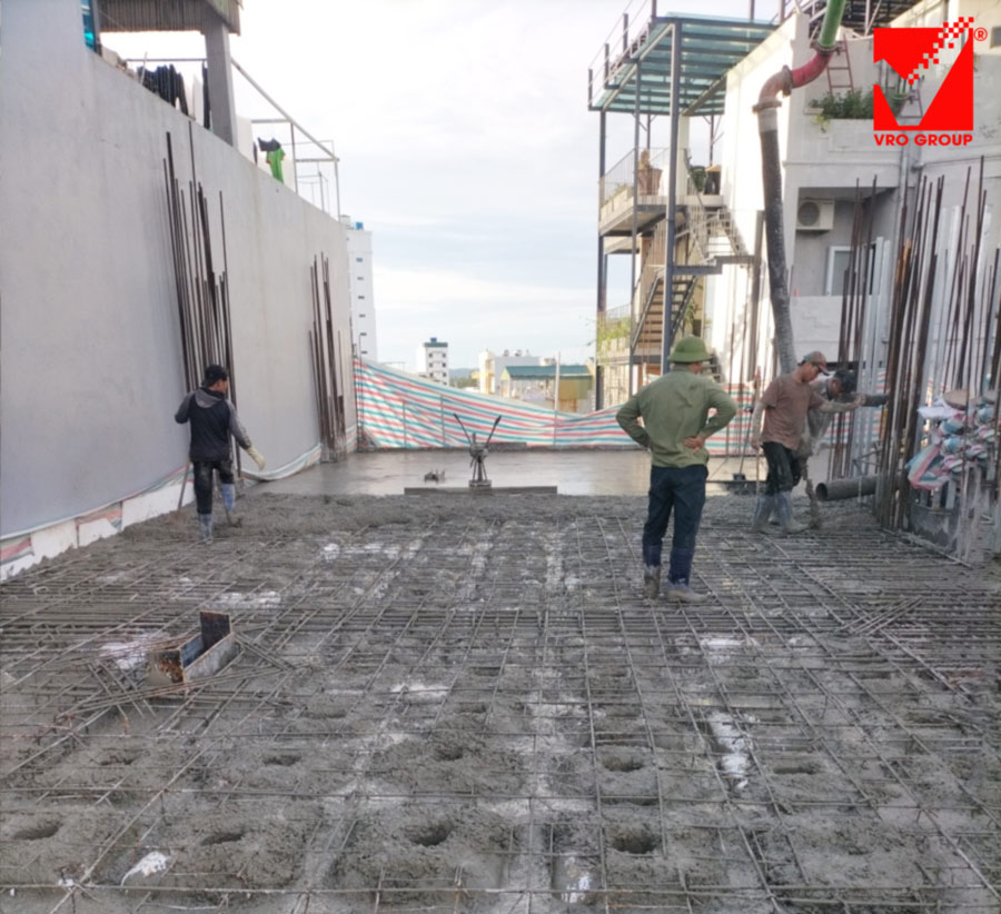 Thi công sàn phẳng khách sạn Anh Trường Cô Tô Quảng Ninh