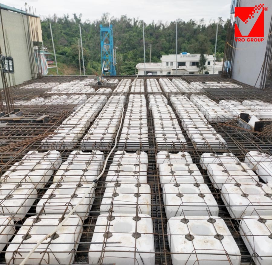 Thi công sàn phẳng khách sạn Anh Trường Cô Tô Quảng Ninh