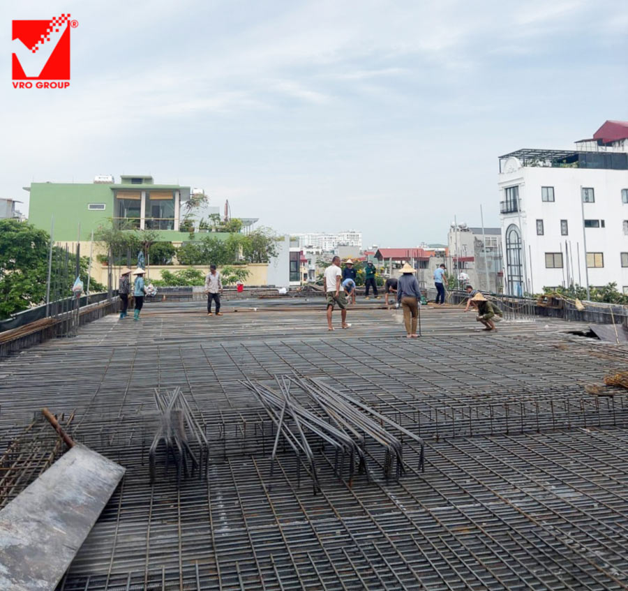 Thi công sàn phẳng tầng 4 công trình Đức Vĩnh