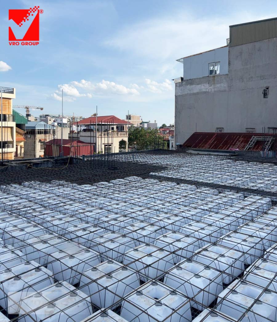 Thi công sàn phẳng tầng 4 công trình Đức Vĩnh