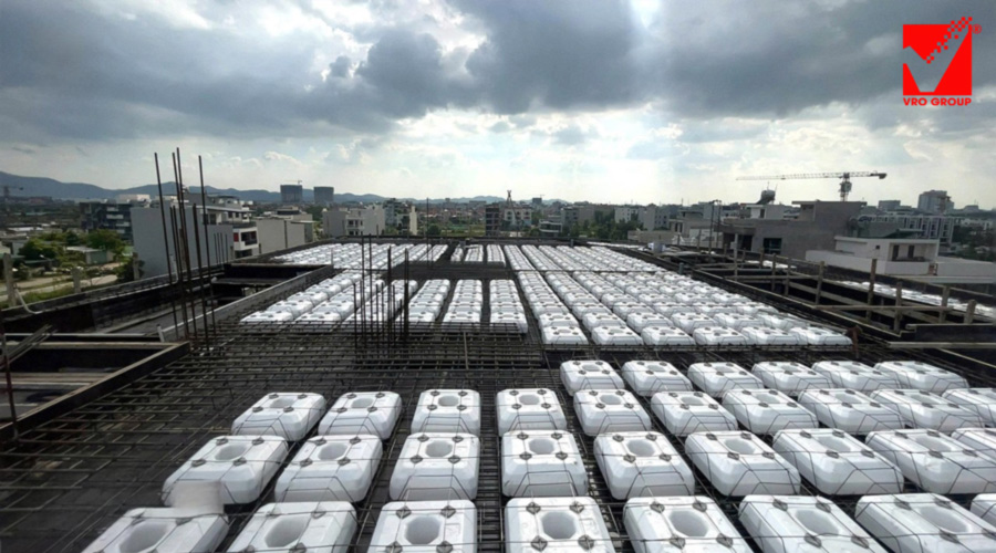 Thi công sàn phẳng VRO tầng tum công trình Minh Huy tại Bắc Giang