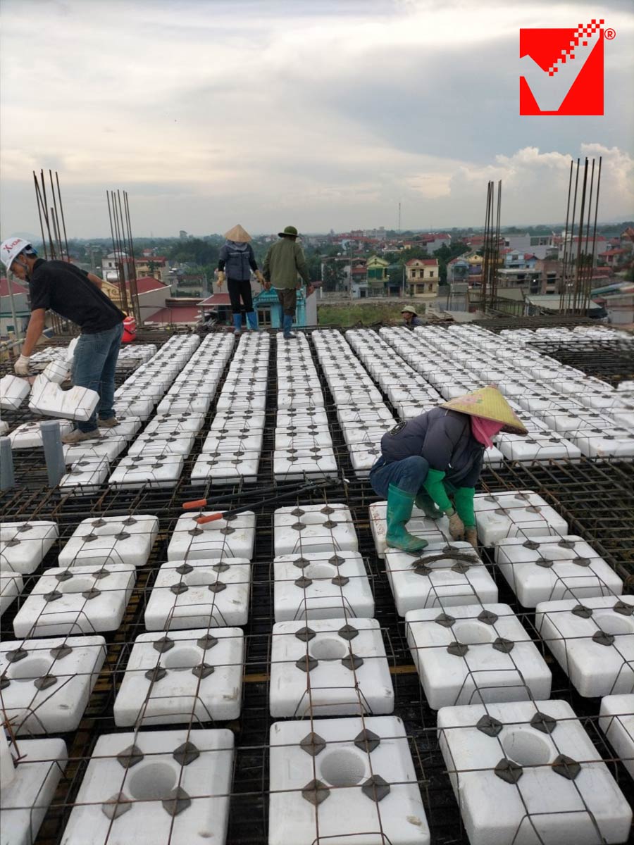 Thi công sàn phẳng VRO công trình Thanh Tuấn - Hà Nam