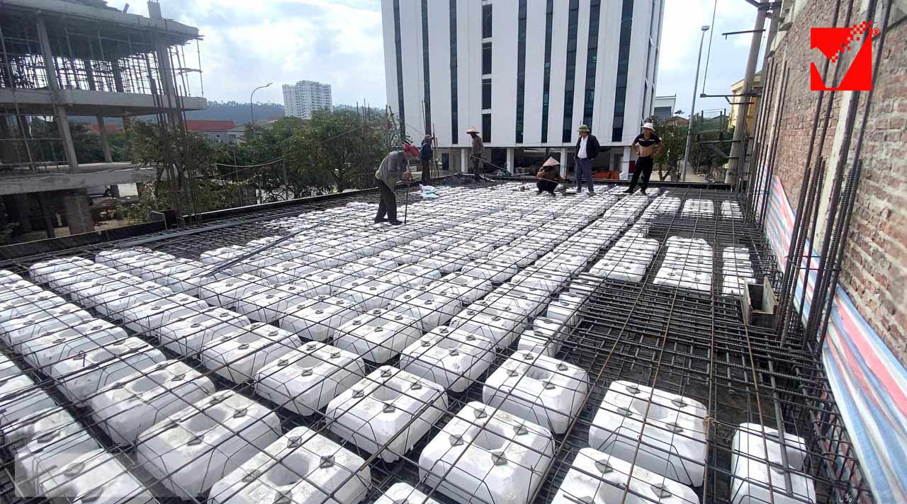 Thi công sàn xốp công trình Thu Ngân