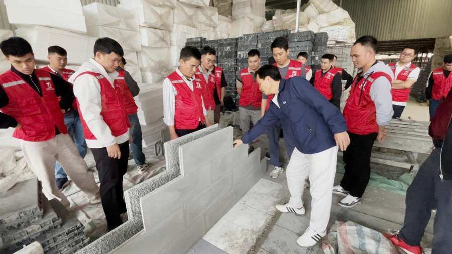 VRO Group du xuân 2026