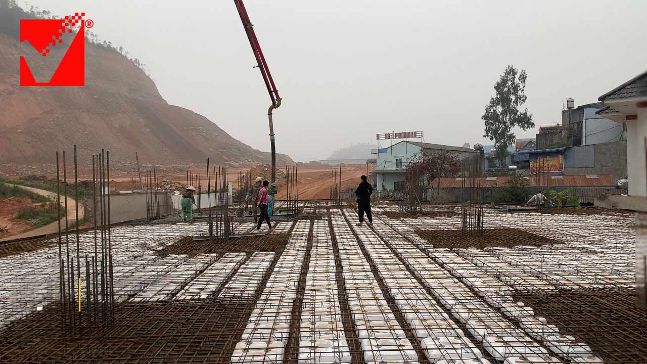 Thi công sàn phẳng công trình Ngọc Mãi tại Thái Nguyên