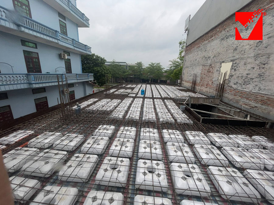 Thi công sàn xốp VRO công trình Vân Nguyễn tại Bắc Giang