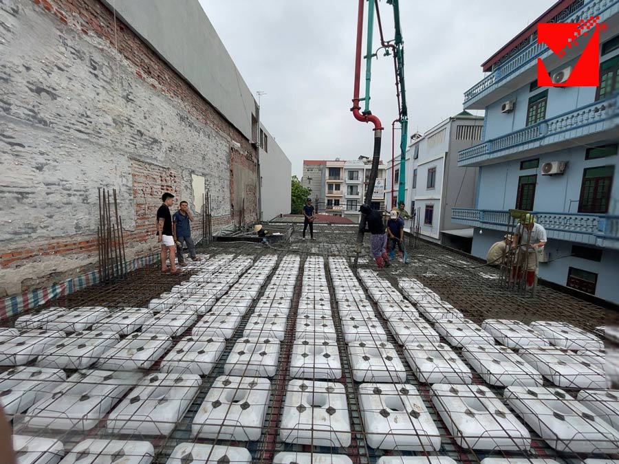 Thi công sàn xốp VRO công trình Vân Nguyễn tại Bắc Giang