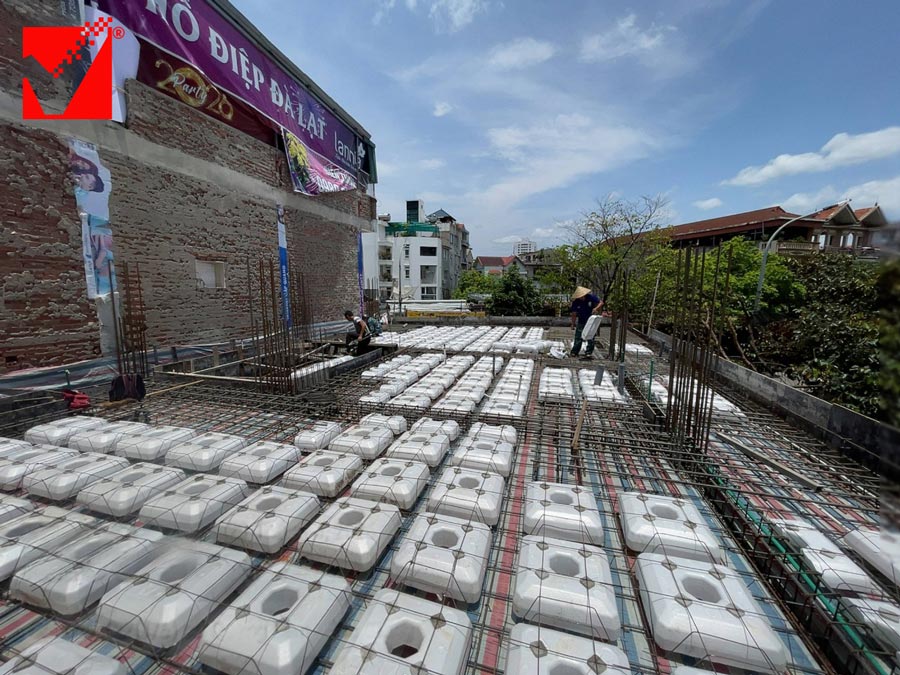 Thi công sàn xốp VRO công trình Quang Lâm - BG
