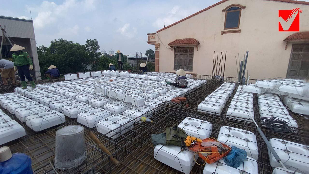 Sàn phẳng lõi xốp công trình Long Nhật - Đông Anh