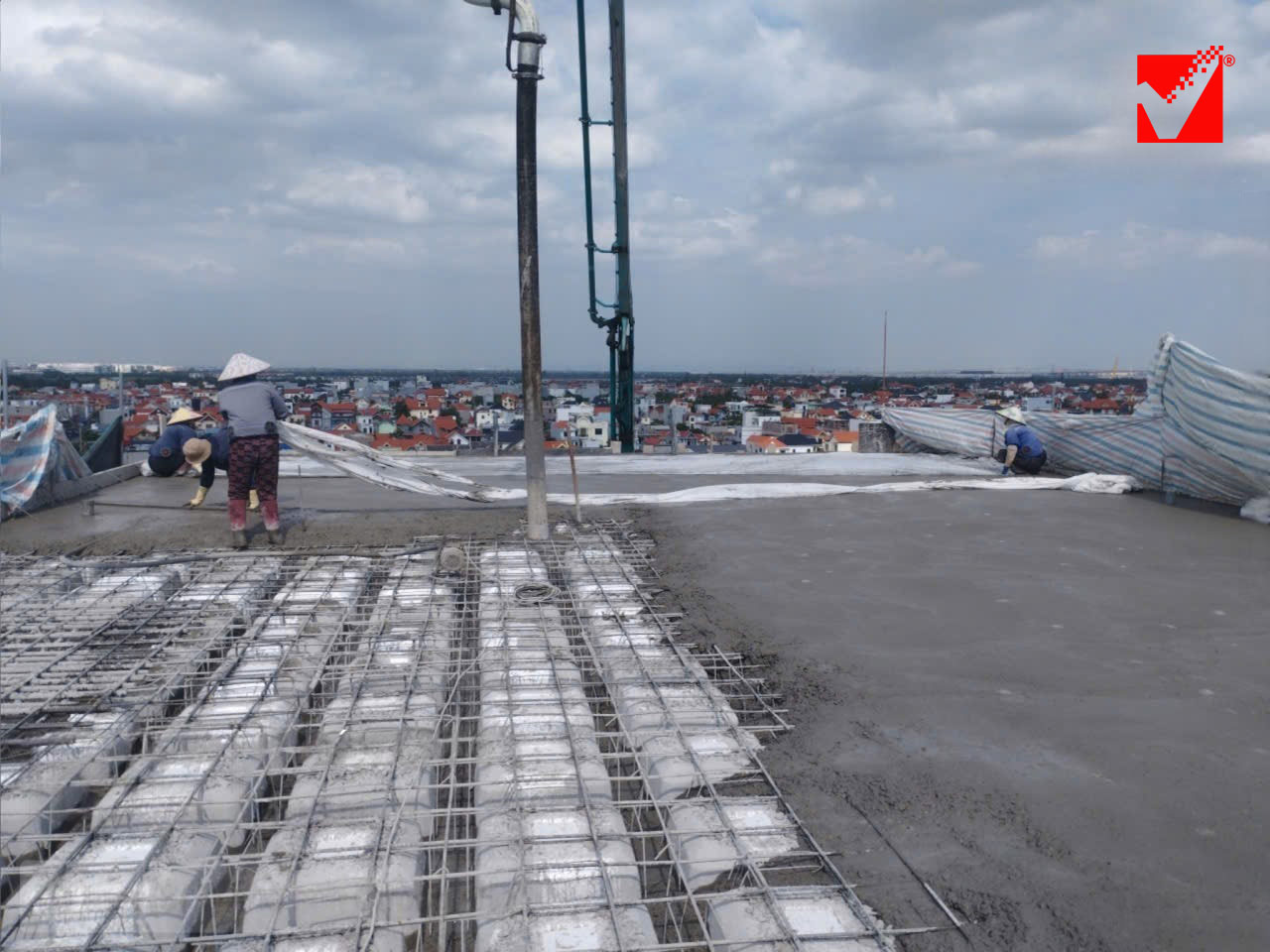 Thi công sàn xốp VRO công trình Duy Cương - Hải Phòng
