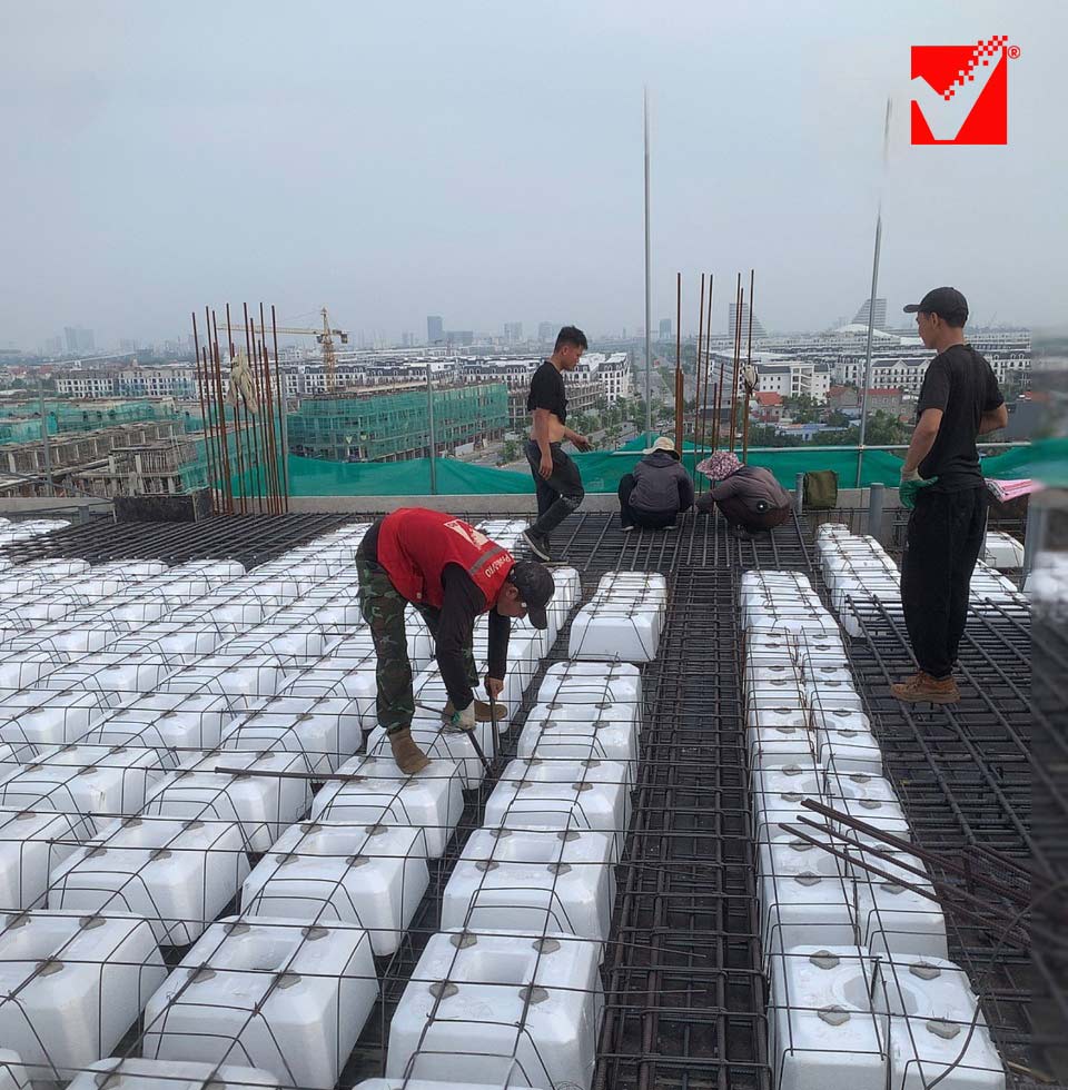Thi công sàn xốp VRO công trình Duy Cương - Hải Phòng